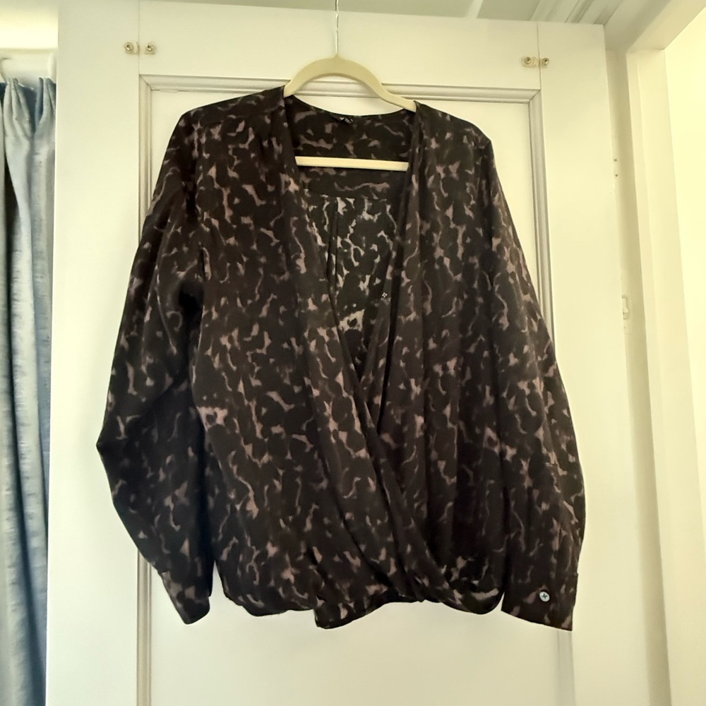 Rails black and brown tortoise print wrap blouse